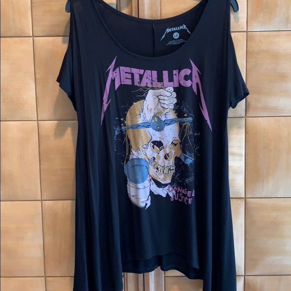 Cold Shoulder Metallica top